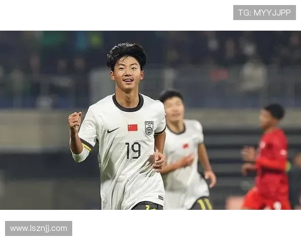 足球新星综合表现稳健，近期状态持续提升